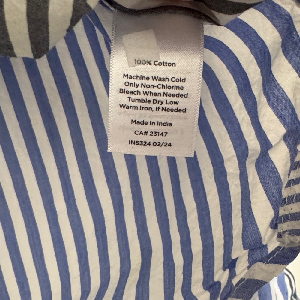 Talbots Multiple Blue Striped Cropped Button Down… - image 3